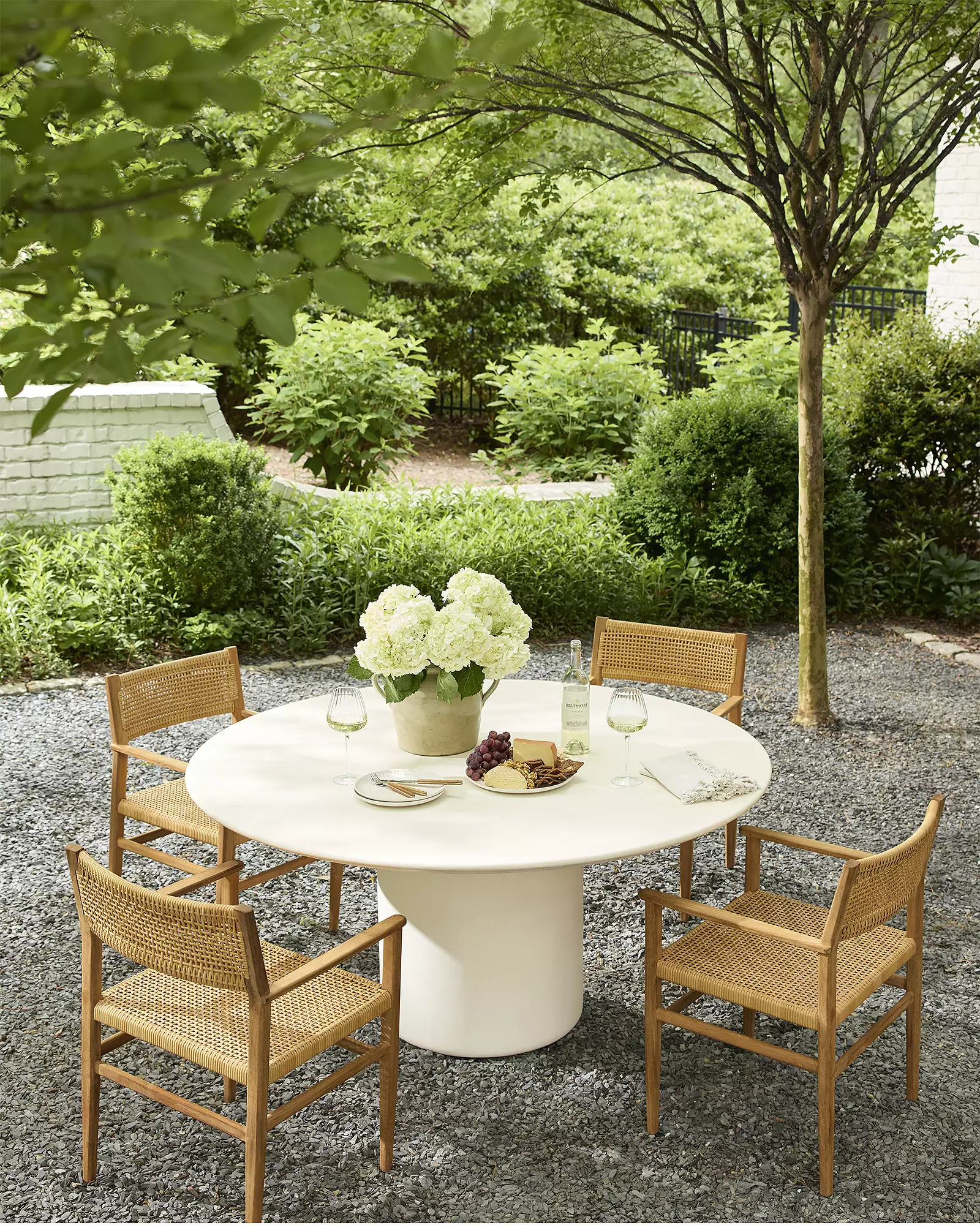 Larkhill Dining Table with Tiburon Dining Armchairs Set